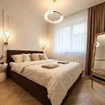 Apartmán Psie Budy -200m Main Square *