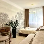 Apartment Psie Budy -200m Main Square Breslau