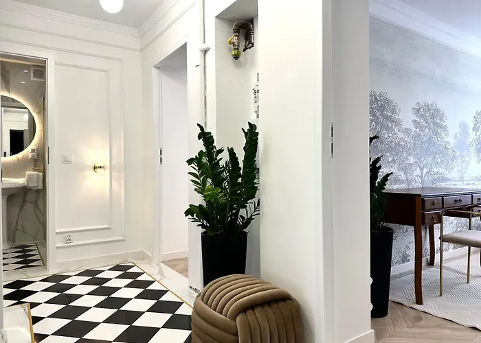 Apartment Psie Budy -200m Main Square *